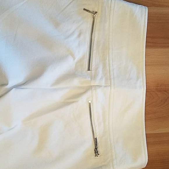 INC brand white wide leg pant - Picture 5 of 5